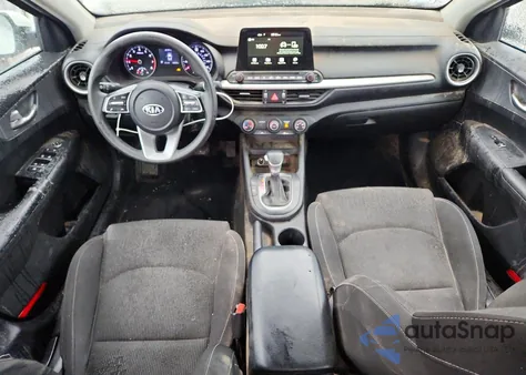 2021 Kia Forte Fe z USA, uszkodzony, nr VIN 3KPF24AD2ME304599